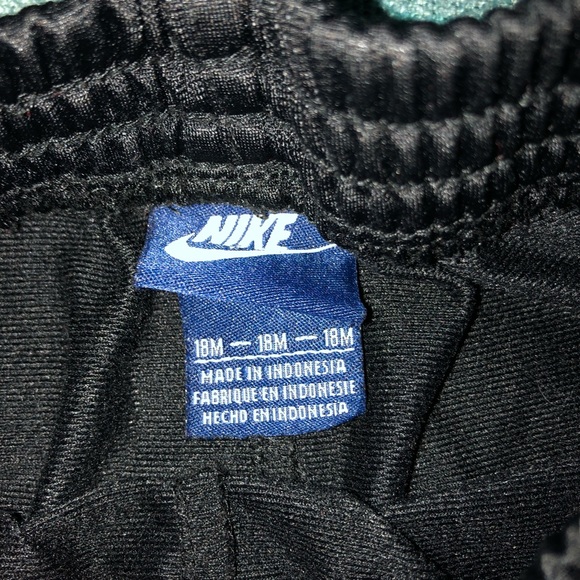 Toddler Nike track pants - Size 18m - Picture 3 of 4